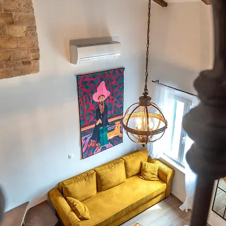 Marasovic & Deluxe Split