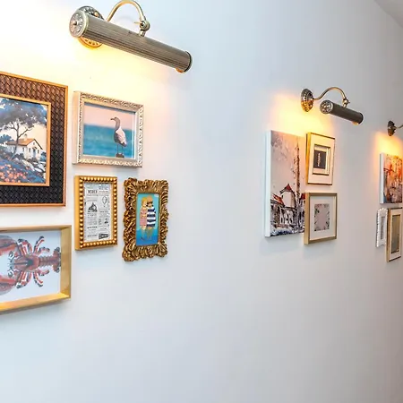 Marasovic & Deluxe Lägenhet